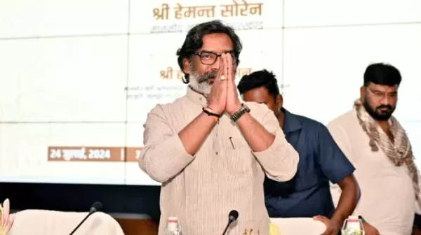 Maiya Samman Yojana: मइयां सम्मान योजना का फॉर्म बिल्कुल मुफ्त, पैसे मांगने वालों पर होगा सख्त एक्शन; यहां करें शिकायत