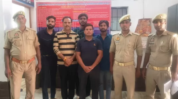 थाना हाफिजगंज #Bareilly police# द्वारा विद्युत उपकेंद्र पर तोड़फोड़, सरकारी काम में बाधा करने में पांच अभियुक्त को किया गिरफ्तार